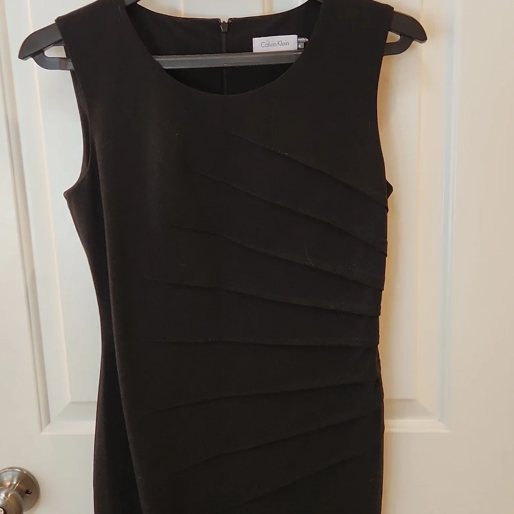 Calvin Klein Size 4 Black Dress - Picture 2 of 4